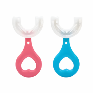 U-shaped toothbrush for babies and toddlers 360-degree cleaning.
